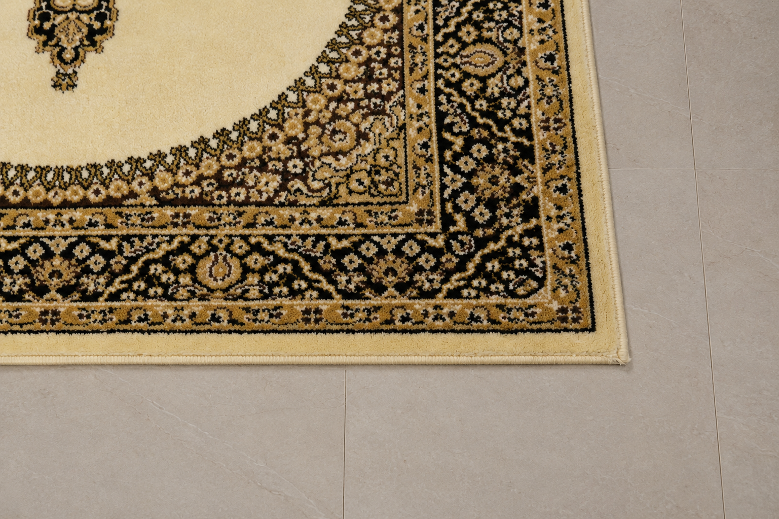 Royal Medallion Classic Rug